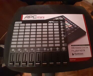 dj контроллер: AKAI APC Mini MKI миди контроллер для Ableton Live