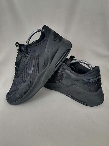 pull and bear sandale: NIKE EIR MAX muske patike, broj 44. Patike su original, bez ostecenja — 5