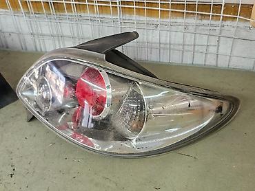 Стоп-сигналы: Комплект стоп-сигналов Peugeot 2001 г., Б/у, Аналог — 11