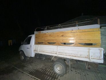 Yük maşınları: Yüngül yükdaşıma üçün praktiki bortlu yük maşını. Xüsusiyyətlər: - Ağ — 2