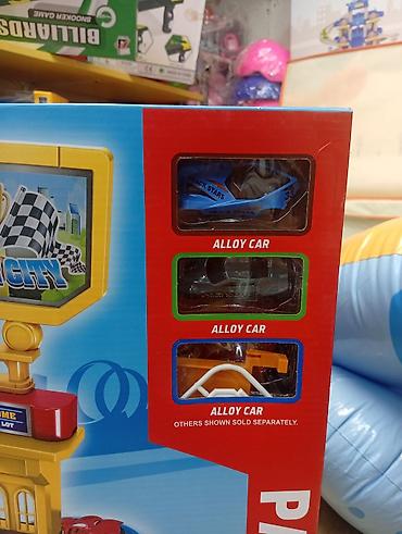 Детский мир: Игровой набор «Parking Lot — Super City», высота 61 см - — 2