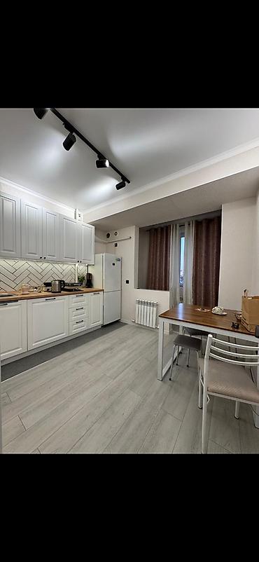 Долгосрочная аренда комнат: Ищу СОСЕДКУ-ДЕВУШКУ с подселением, в однокомнатную квартиру, арендная — 4