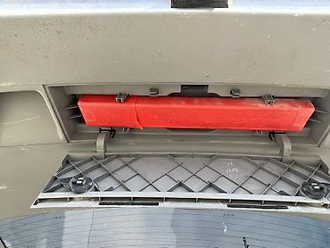 Volkswagen: Volkswagen Touran: 2018 г., 1.6 л, Механика, Бензин, Минивэн — 10