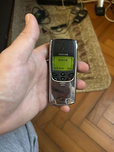 Nokia 8 Sirocco, < 2 GB Memory Capacity, rəng - Gümüşü, Düyməli