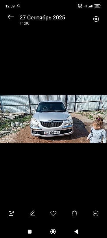 Toyota: Toyota Дуэт: 2002 г., 1.3 л, Механика, Бензин, Хэтчбэк — 14