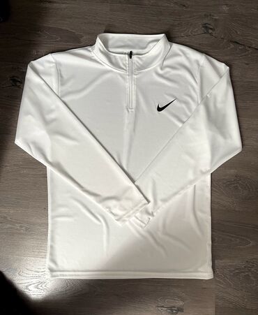 ������������ ������������������ ������������: Полузамок NIKE ❗В наличии все размеры. Расцветка: Белый, Черный. ❗