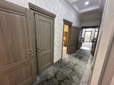 Продажа квартир: 3 комнаты, 127 м², Элитка, 3 этаж — 14