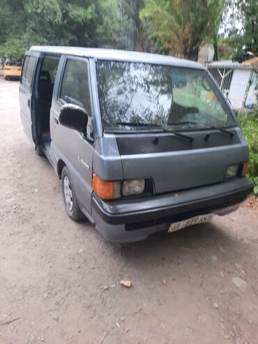 паджеро митцубиси: Mitsubishi L300: 1988 г., 2 л, Механика, Бензин, Минивэн