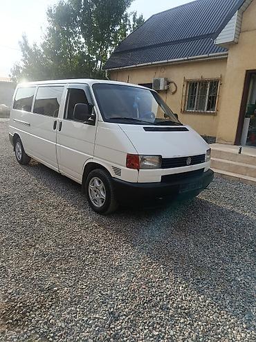 4х4 машина: Volkswagen Transporter: 2003 г., 2.5 л, Механика, Дизель, Фургон — 2