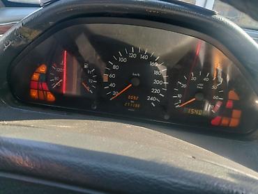 Mercedes-Benz: Mercedes-Benz C-Class: 2 l | 1995 il Sedan — 13