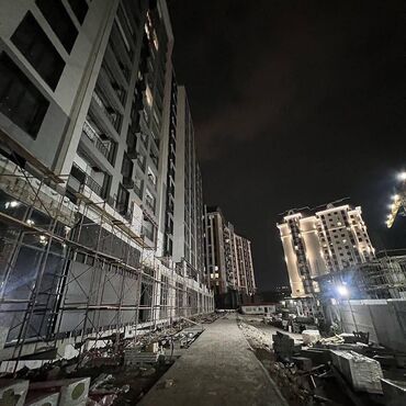 ищу квартиру в районе кызыл аскер: 1 комната, 54 м², Элитка, 10 этаж, ПСО (под самоотделку)