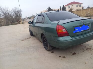 hunday elantra 2017: Hyundai Elantra: 2 л | 2001 г. Седан