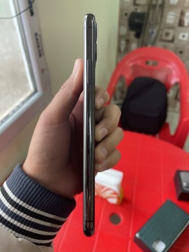 Apple iPhone: IPhone 11 Pro Max, Б/у, 64 ГБ, Space Gray, Коробка, 76 % — 5