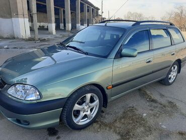 Toyota: Toyota Avensis: 2000 г., 1.8 л, Механика, Бензин, Универсал