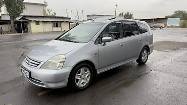 hond: Honda Stream: 2002 г., 2 л, Механика, Бензин, Минивэн — 3