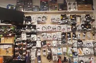 Oprema za video igre: Gejming volan sa pedalama i ručicom menjača – USB Opis: - Set za — 25