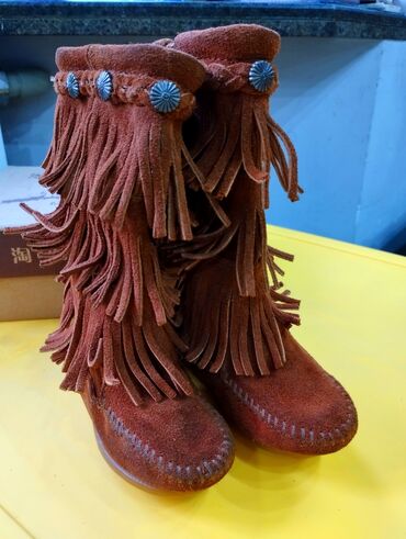 туфли 24 размер: Сапожки для девочки детские коричневые демисезонные, Португалия