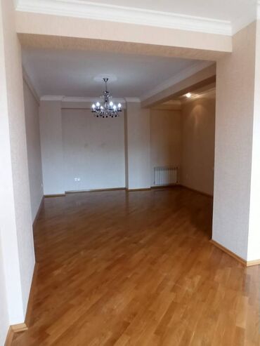 Yeni tikili: 3 otaqlı, Yeni tikili, m. Əhmədli, 126 kv. m -da lalafo.az — 1 Yeni tikili: 3 otaqlı, Yeni tikili, m. Əhmədli, 126 kv. m — 1