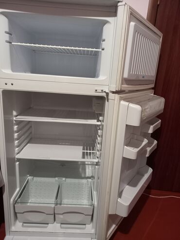 купить холодильник бу в бишкеке: Холодильник Stinol, Б/у, Двухкамерный, 60 * 145 * 60