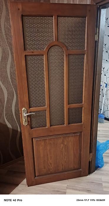 Taxta iç otaq qapısı - Material: kətin teksturalı təbii ağac (tam