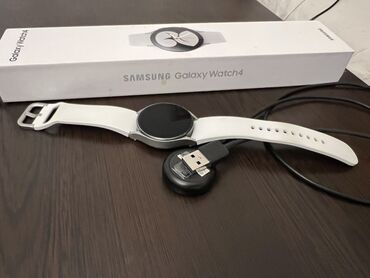 смарт часы самсунг: Samsung galaxy watch 4. Пользовалась мама, в хорошем состоянии