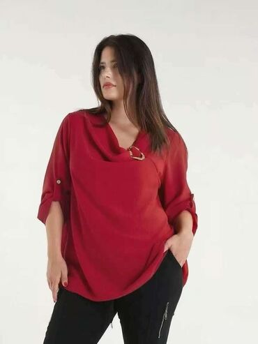 Košulje: Bluza 
2xl 3xl 
Cena2000 din 💫 — 7