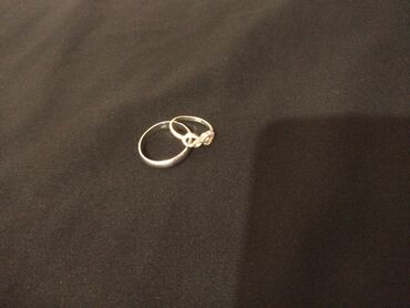 бриллиантовое кольцо цена бишкек: Город Токмок. Серебро 925 пробы. Обручальное и в форме
