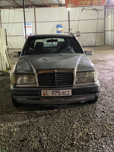 Mercedes-Benz: Mercedes-Benz W124: 1990 г., 2 л, Механика, Дизель, Универсал