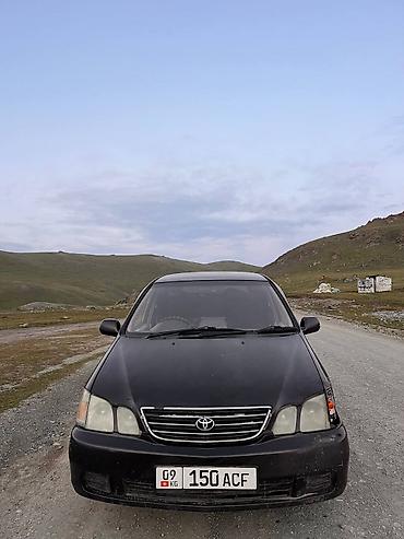 7 00 16 lt: Toyota Gaia: 2000 г., 2 л, Автомат, Бензин, Минивэн — 2