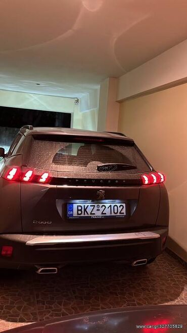 Peugeot 2008: 1.2 l. | 2020 έ. | 16277 km. SUV/4x4