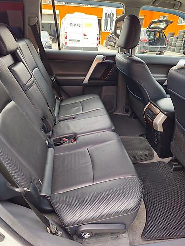 prado buferi: Toyota Land Cruiser Prado: 4 l | 2011 il Ofrouder/SUV — 7