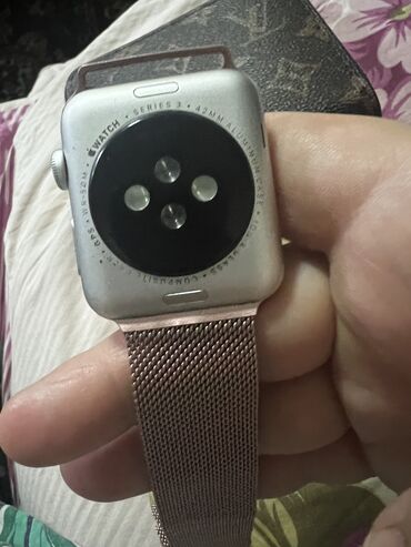 apple watch часы: Срочно продаю оригинал Apple Watch 3 serii…