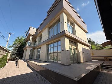 Продажа коттеджей и домов: 6 комнат и более, 640 м², 9 соток, Бишкек, Орто-Сай с. Агентство недвижимости — 2