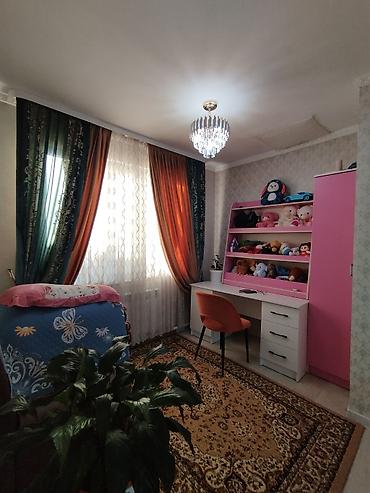 Продажа коттеджей и домов: Продается/сдается двухэтажный дом с огороженным двором — 26