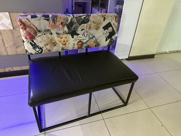 купить тумбу под телевизор: Банкетка, Без полок, цвет - Черный