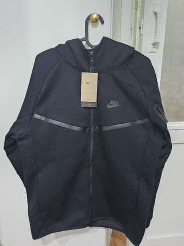 спортивные штаны оригинал: Мужская толстовка, S (EU 36), Nike, Новый, цвет - Черный, Самовывоз, Платная доставка