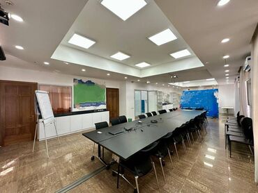 сдаю кабинет в джале: Сдаю Офис, 170 м², В административном здании, С отдельным сан узлом, С системой безопасности, С юридическим адресом
