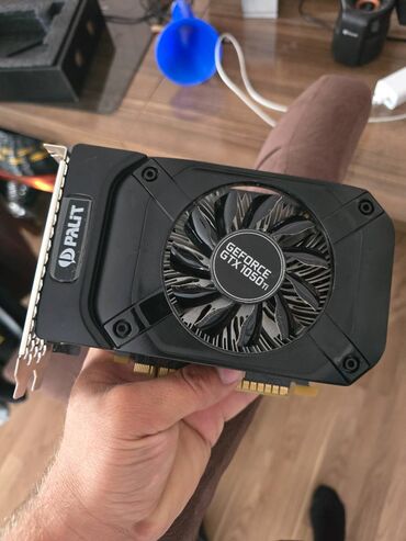 комп: Videokart Nvidia gtx 1050ti 4gb Hər bir oyunu yüksək keyfiyətdə açır