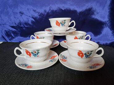 Kuhinjski setovi: Soljice Zajecar porcelan iz 70ih. Soljice za kafu perfektne,sve na — 1