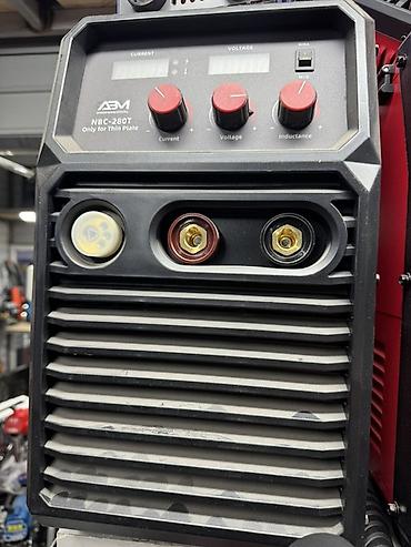 индуктивный: Сварочный инвертор ABM NBC-280T - Полуавтомат MIG/MAG и MMA — 1