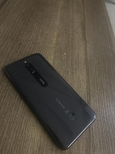 Техника и электроника: Redmi 8, 64 ГБ, цвет - Черный — 1