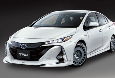 ağ 07: Toyota Prius (Plug-in Hybrid) – TRD paketli - Kuzov: ağ rəng