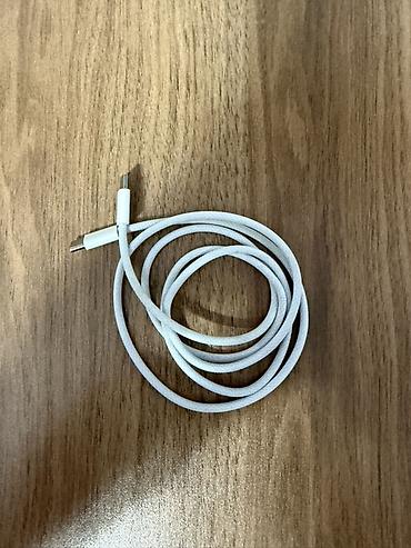 telf: Salam

16 pro max karopkadan cixan kabel tezedi 
Orginal — 1