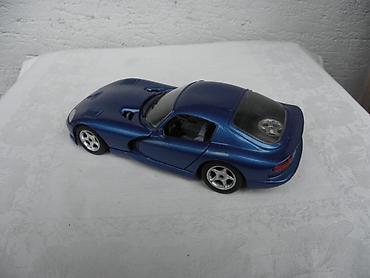 prodaja stvari: Burago Dodge VIper China,fali obloga l. vrata, crne plastike pr — 3