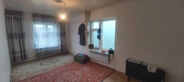 Продажа квартир: 78 м², 4 комнаты, Старый ремонт Без мебели