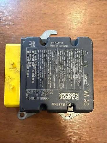 auto kamera 3 u 1: AIRBAG MODUL ZA VOLKSWAGEN GOLF 7, PASSAT B8, TIGUAN . - 5Q0959655M — 3