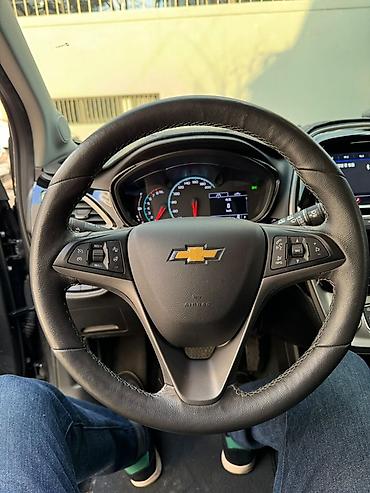 Chevrolet: Chevrolet Spark: 2019 г., 1 л, Автомат, Бензин, Хэтчбэк — 41
