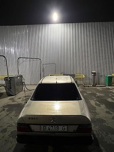 mercedes e200: Mercedes-Benz W124: 1997 г., 2.2 л, Механика, Бензин, Седан — 6