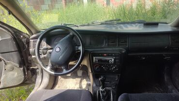 самая деловая машина: Opel Vectra: 1999 г., 1.8 л, Механика, Бензин, Седан