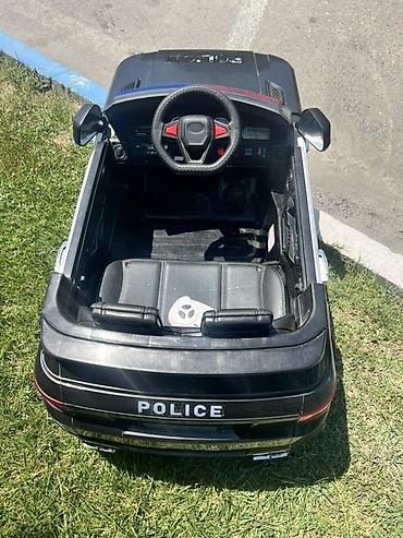Uşaq üçün elektrikli polis maşını – JC-002 modeli - Realistik polis